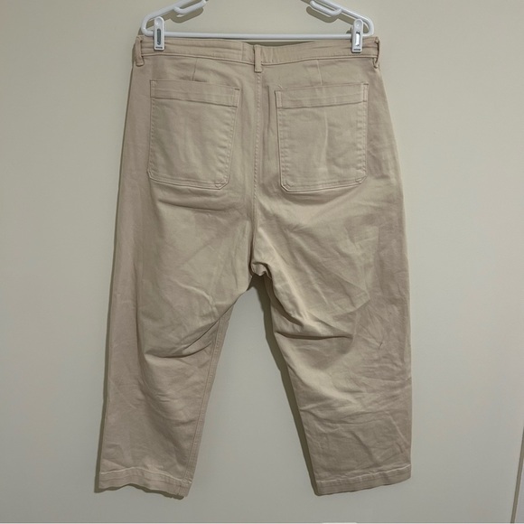 Everlane The Straight Leg Crop Regular Khaki Pants - Picture 5 of 7